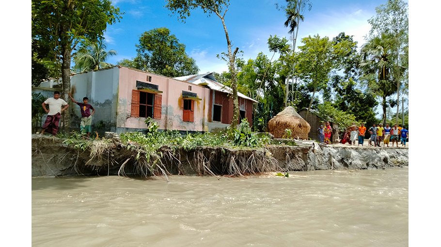 River erosion intensifies as floodwater receding in Kurigram