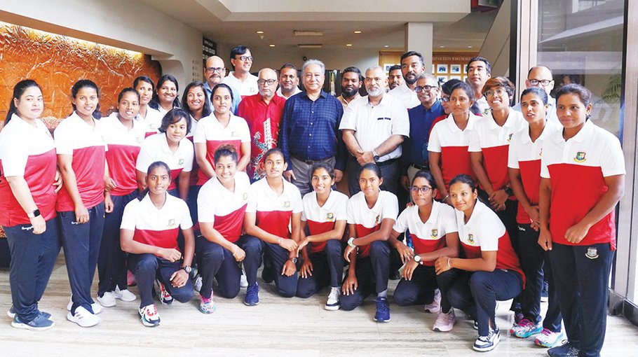 BCB announces Tk 35 lakh bonus for Tigresses