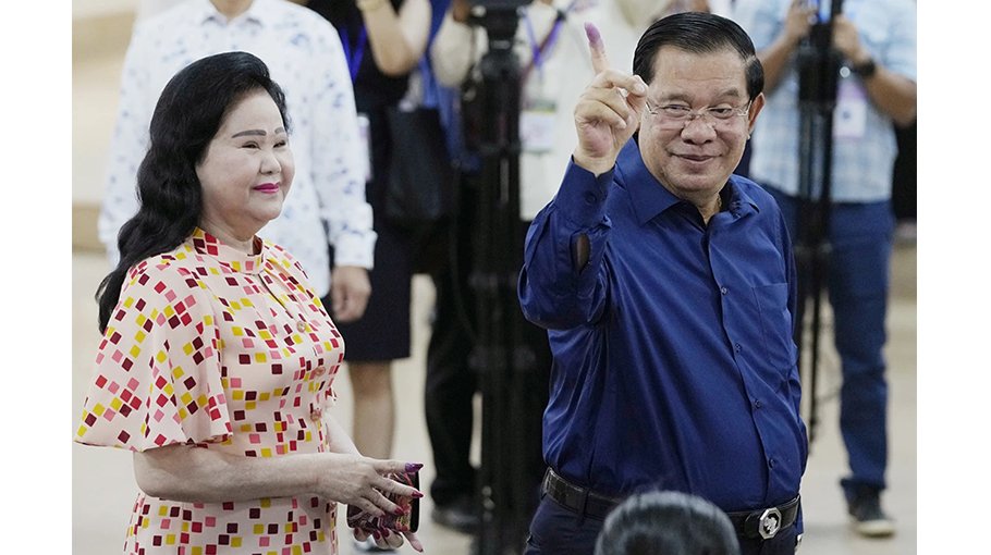 Hun Sen set to win by landslide in Cambodian elections 