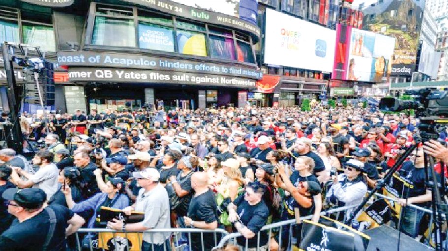 Hollywood heavyweights lead strike rally in NY’s Times Square