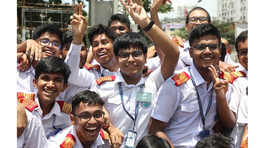 SSC results: 2,354 schools with 100% pass rates, 48 with 0%