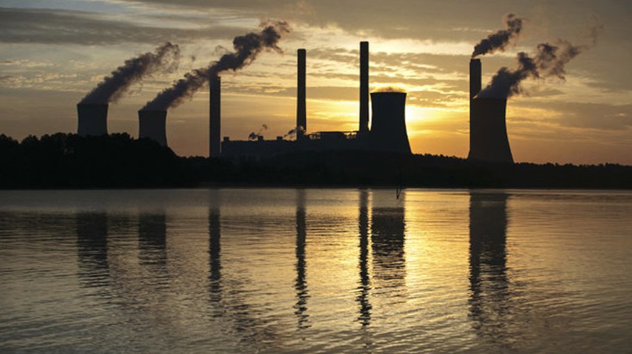 Climate change requires true leadership, not party-political point-scoring