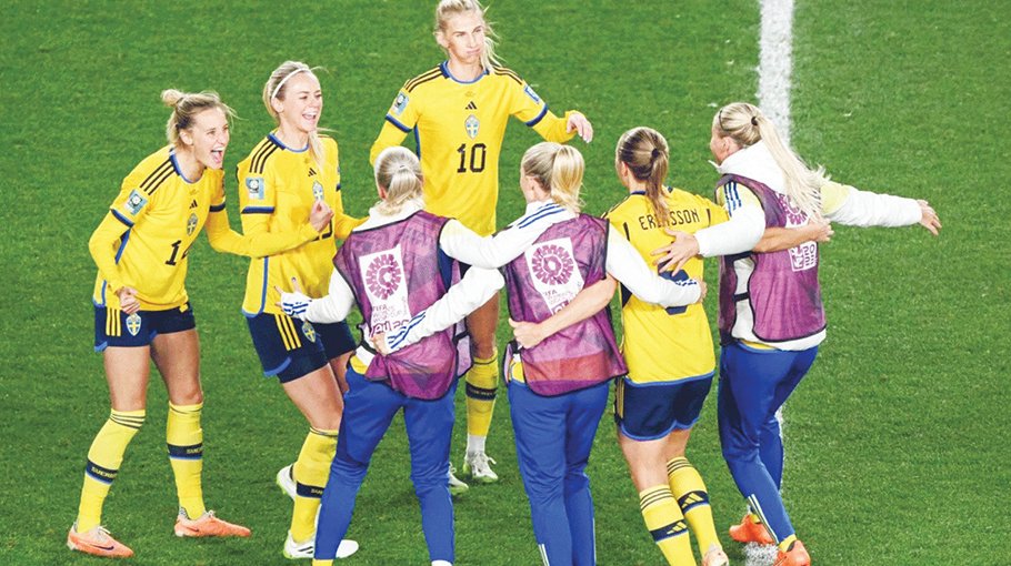 Sweden end Japan run to set up World Cup semifinal with Spain