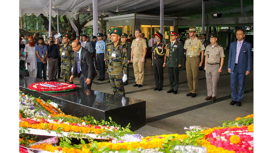 Eight top military reps of six countries pay homage to Bangabandhu