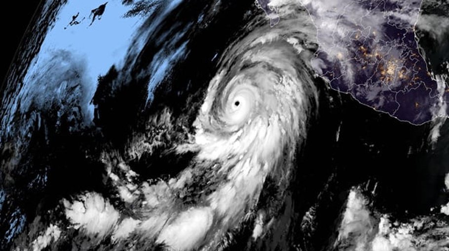 Major hurricane heads toward northwest  Mexico, California