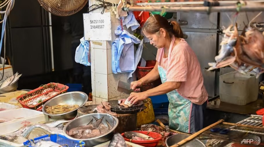 Hong Kong to curb some Japan food imports 