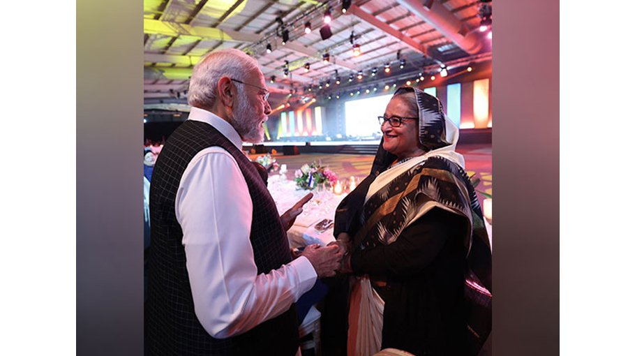 Sheikh Hasina   congratulates   Modi