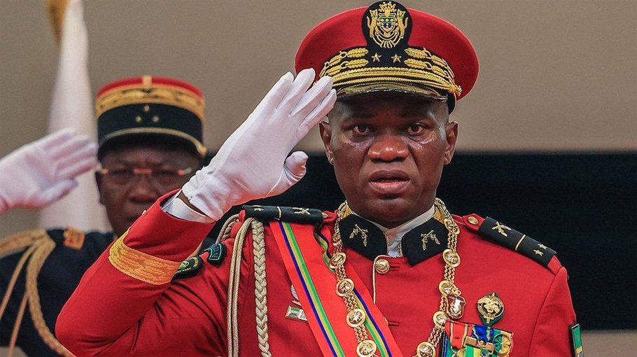 Gabon coup leader vows free elections - but no date