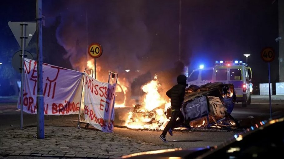 Violent protests after Quran burning in Sweden