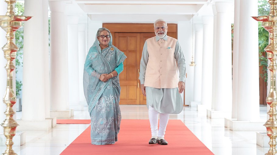 Hasina, Modi for resolving outstanding bilateral issues