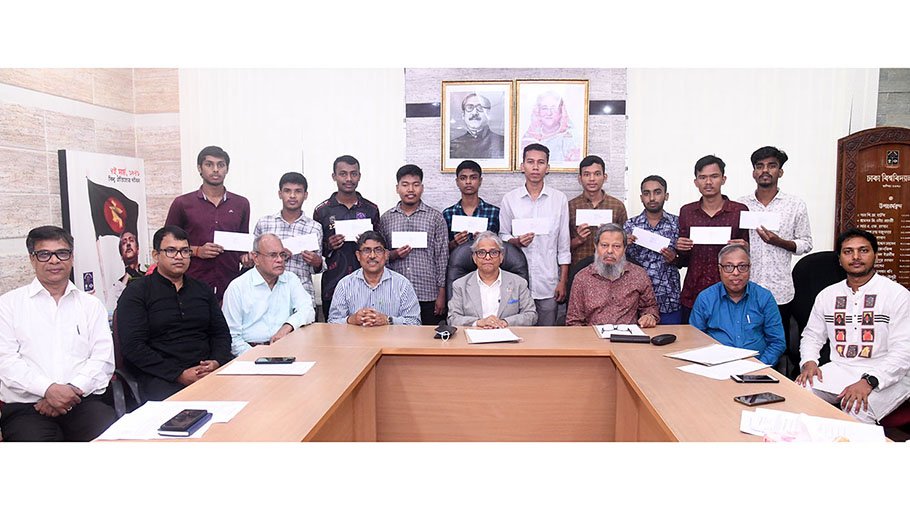 10 DU students get Jagannath Hall Trust Fund Scholarship 