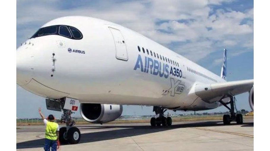 Bangladesh to buy 10 Airbus aircraft from France­