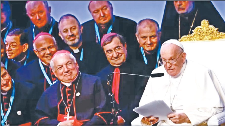 Pope calls for greater tolerance towards migrants