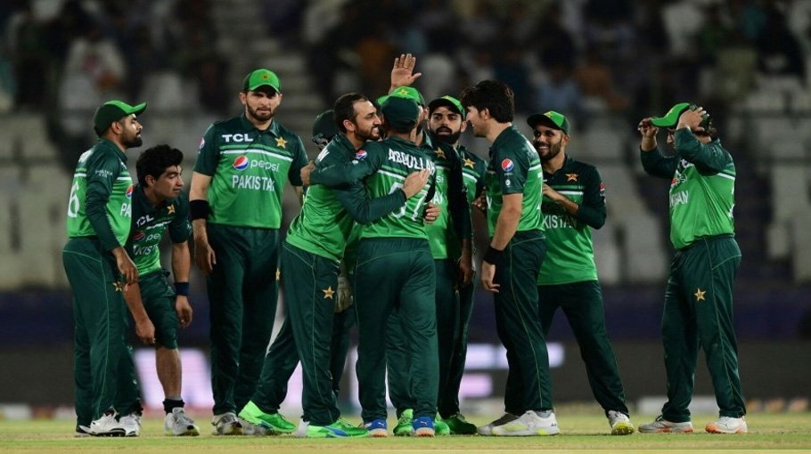 Pakistan yet   to receive   India visa for   World Cup