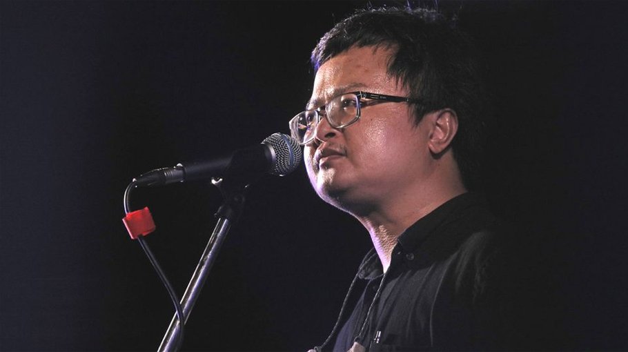 Thai leading activist jailed over calls for royal reform