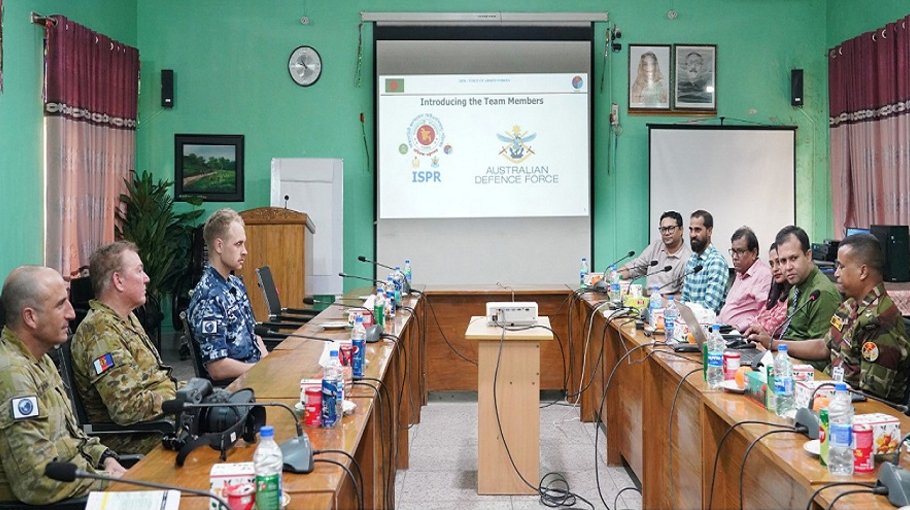Australian Defence Force media team visits ISPR