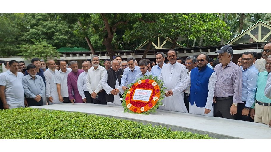 LDEG Chief Engineer pays tribute to Bangabandhu in Gopalganj