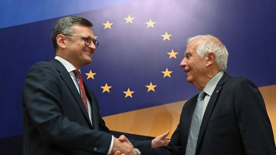 Electoral politics begin to bite into Ukraine support