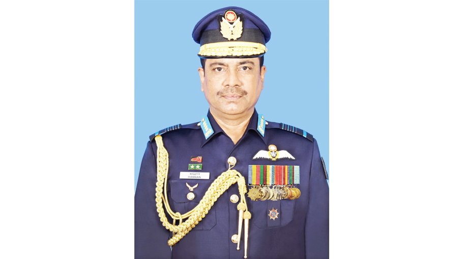 Air Chief leaves  for USA on  official visit