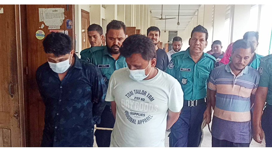 Ex-banker, 3 others get imprisonment   in graft case
