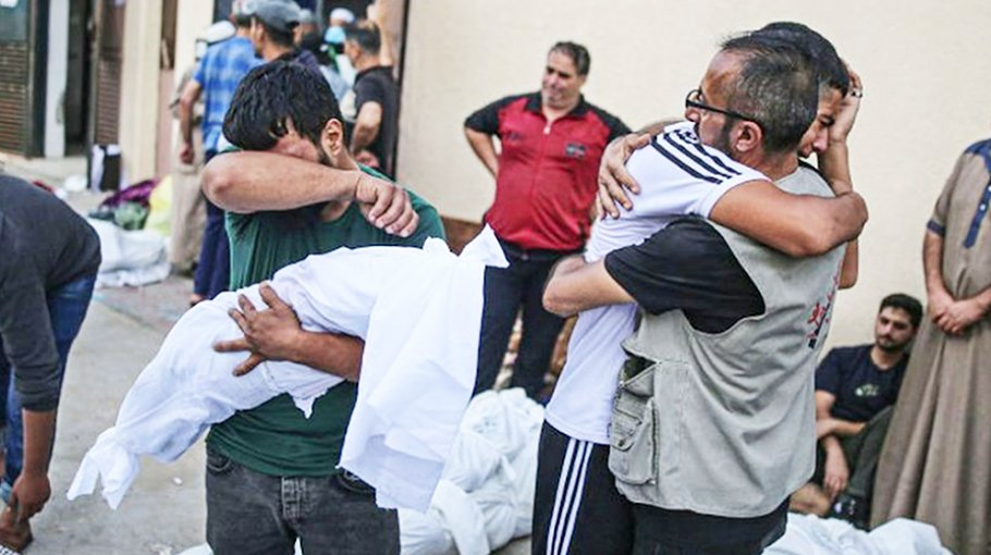 Dead and wounded strain Gaza hospitals as air strikes intensify