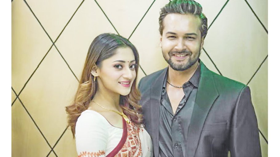 Ador and Puja pair up for romantic film