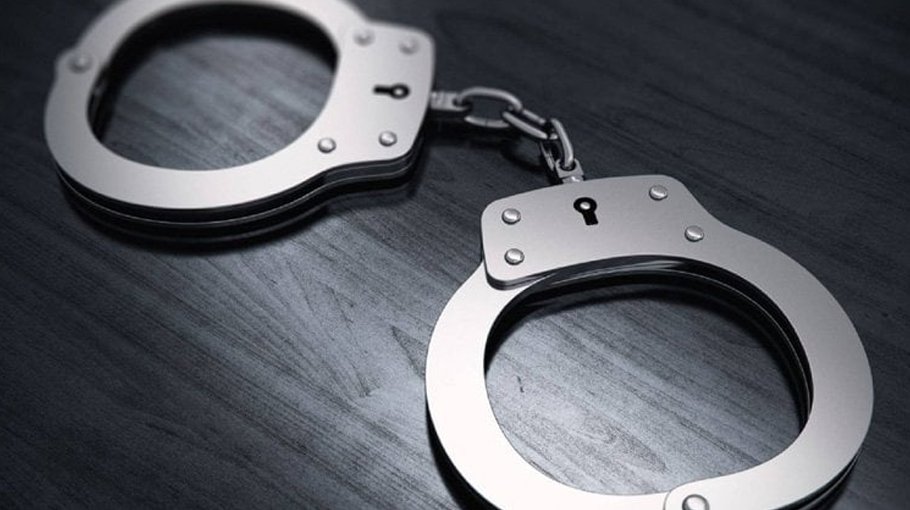 Four held with 2,190 litres of ‘cholai wine’ in C’nawabganj