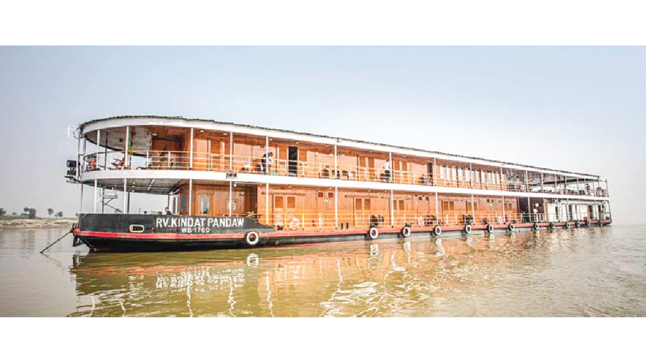 Indian cruise ship with foreign tourists docks in Barishal