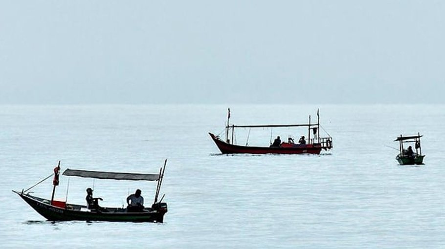 Powerful aftershock rocks off eastern Indonesia