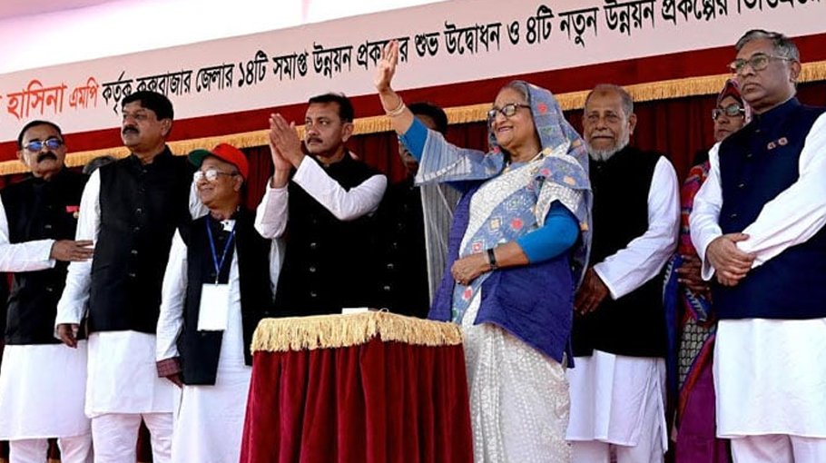 PM opens, lays foundation stones of 18 dev projects