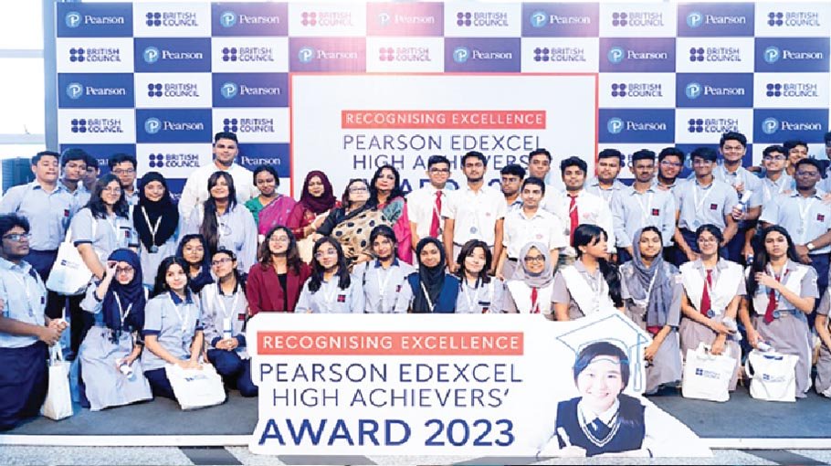 611 Bangladeshi students get Pearson Edexcel High Achievers’ Award