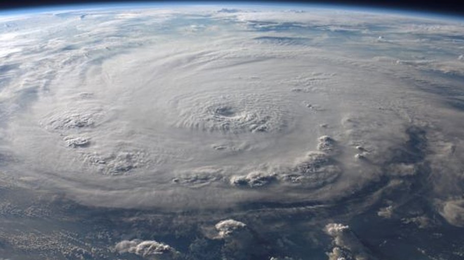 Beyond the horizon: How atmospheric heat exchange impacts global warming