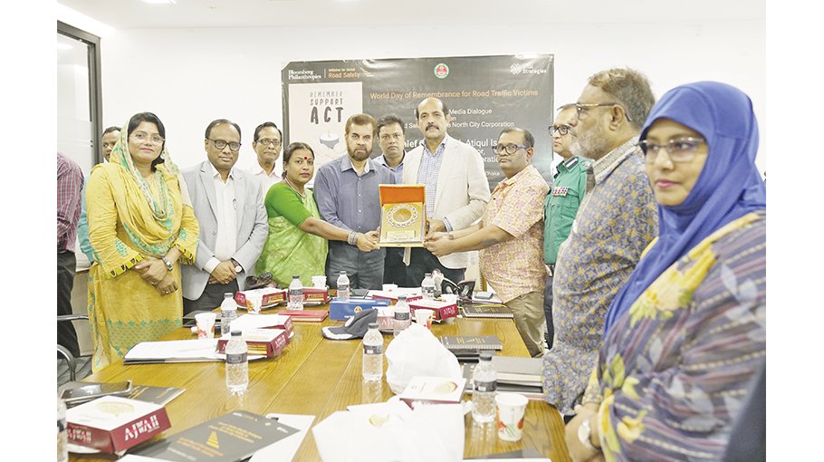 Roundtable media dialogue on ‘Road Safety in Dhaka North City Corporation’  