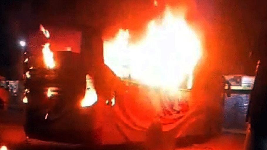 Bus set on fire in Dinajpur