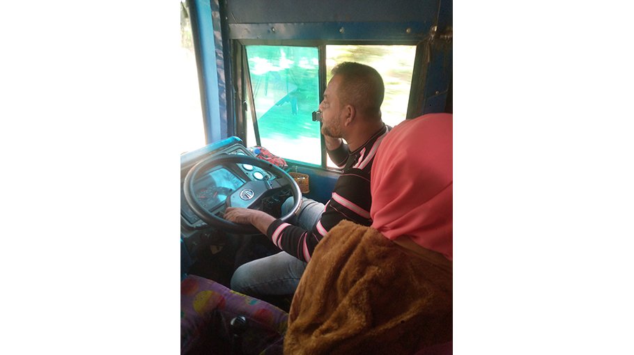 Buses run on  Khulna-Kushtia route flouting traffic rules Drivers talk over cellphone frequently