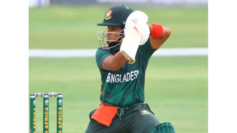 Fargana hits ton but SA level series