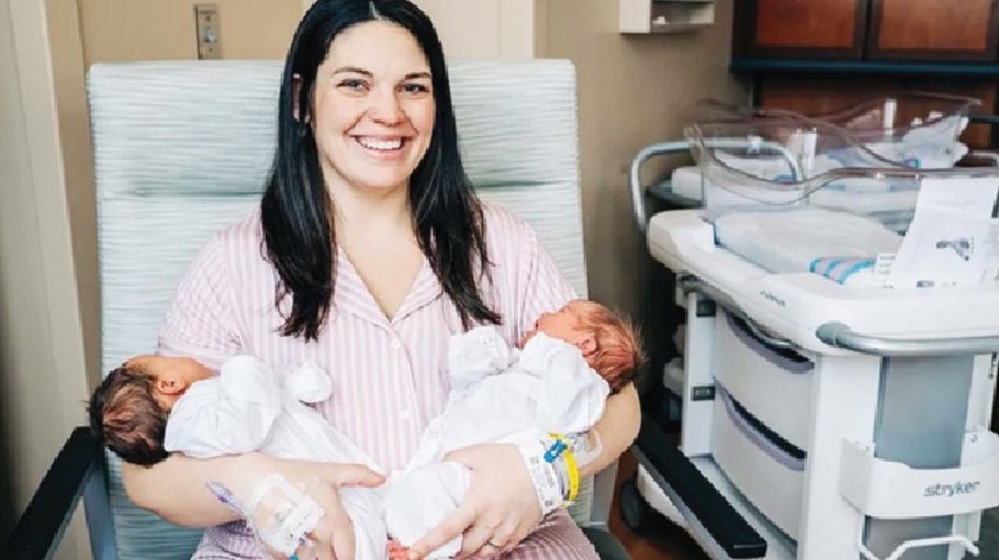 Two babies in two days for mum with double womb