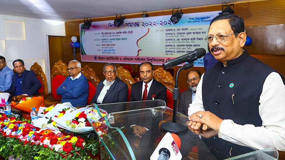 “Youth should work for preventing degradation of society”