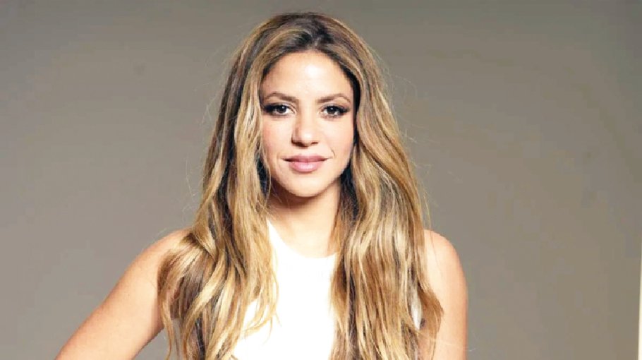 Shakira's Colombian home city unveils statue in her honor