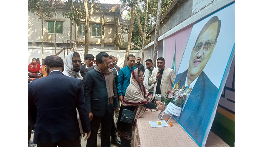 Tribute paid to journo Anisur Rahman
