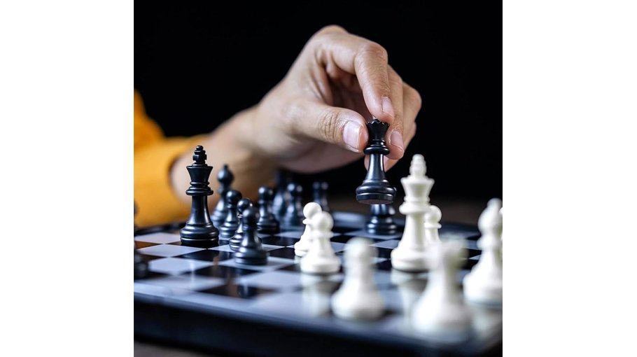 Sajid clinches Int’l Rating Chess tourney
