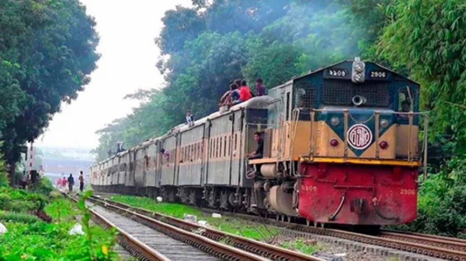 31 pairs of trains  suspended