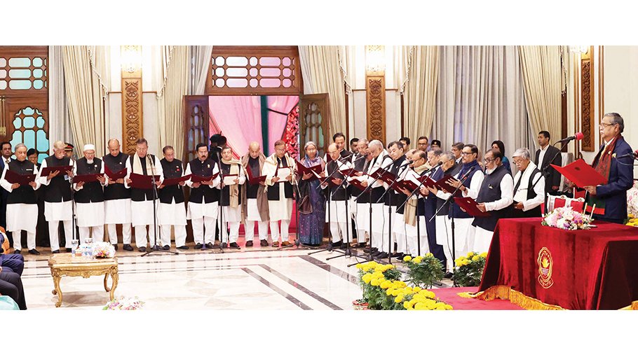 New cabinet starts journey 