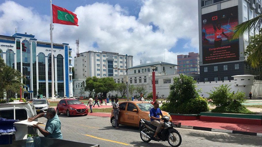 Maldives ultimatum on troops deepens row with India