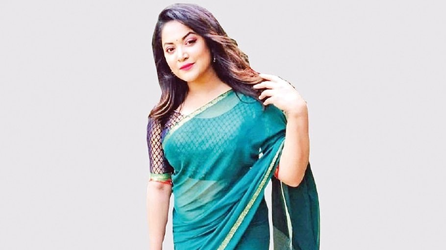 Urmila plays lawyer in web film ‘Tribhuj’