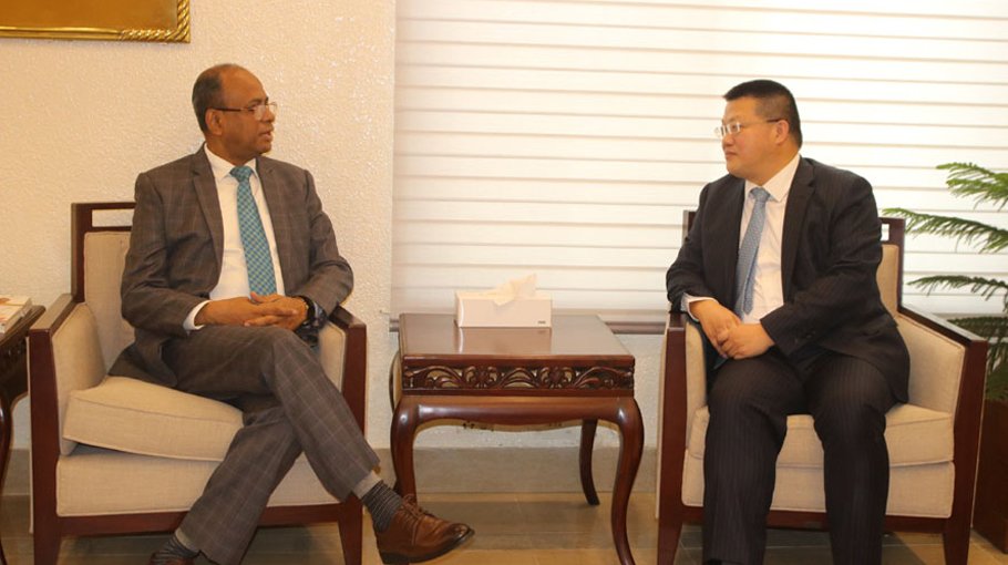 Dhaka wants China,  IFC to boost investments