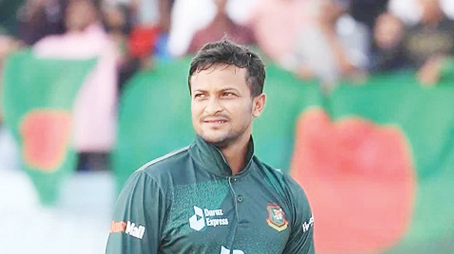 Shakib leaves for Singapore for eye treatment  