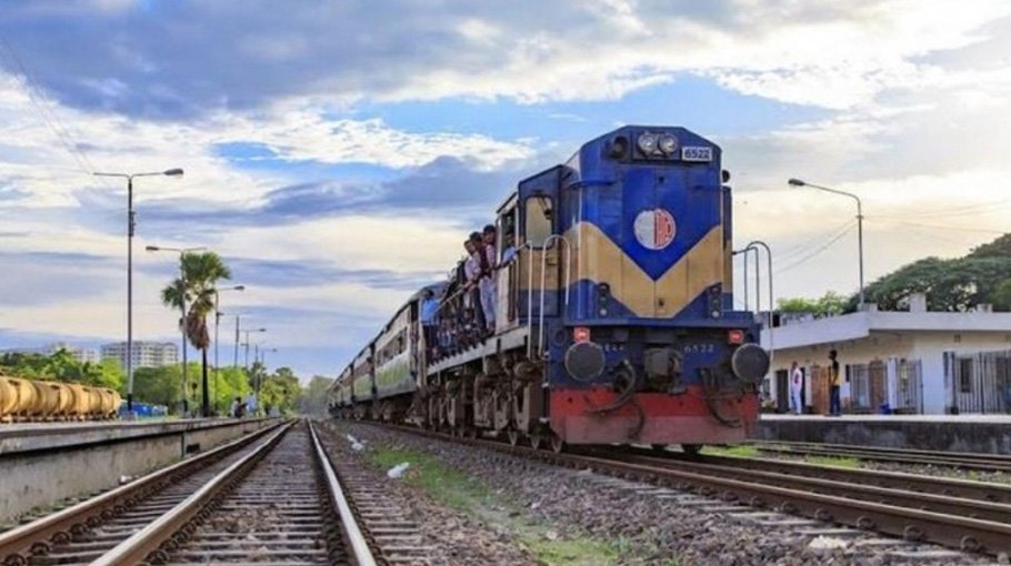  2 inter-city trains on Sarishabari-Tarakandi route suspend services