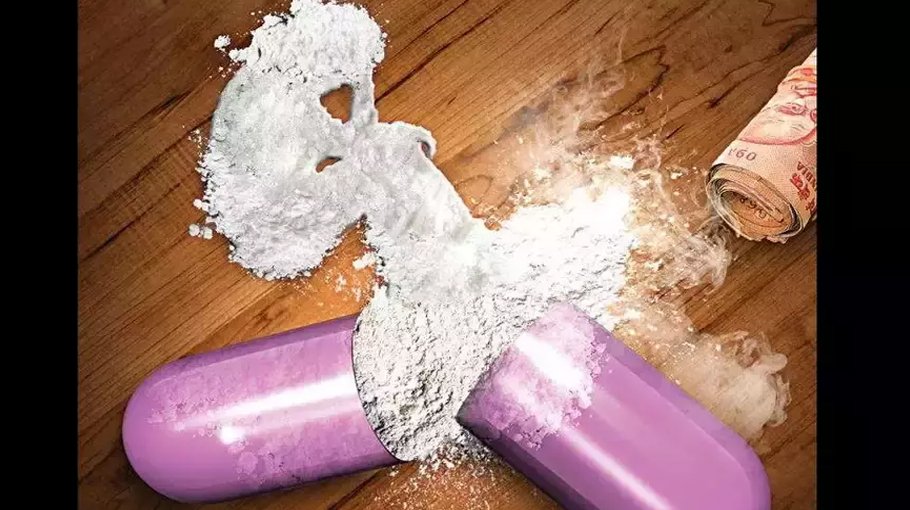 Six female drug peddlers supply on home service basis  