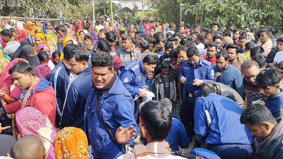 Woman, minor son found dead in Pabna